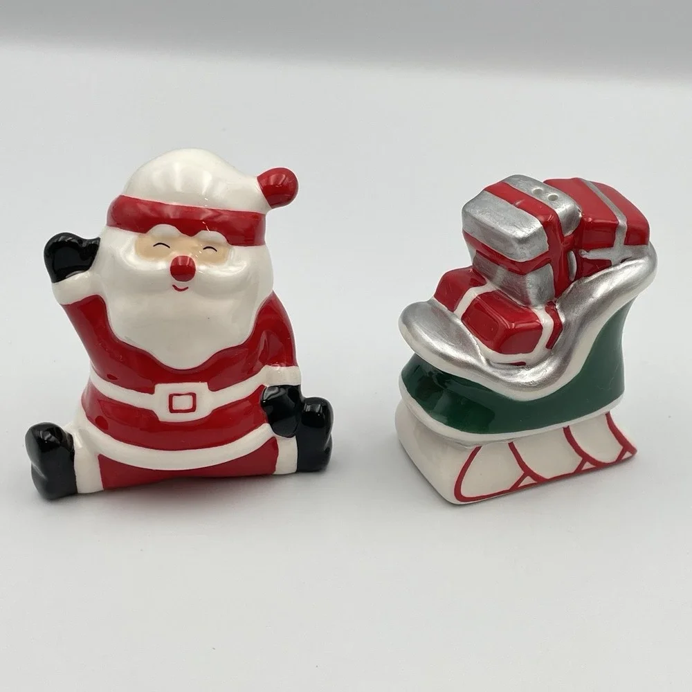 Santa Claus and Sleigh With Gifts Salt and Pepper Shakers Set - 3 inches tall‎